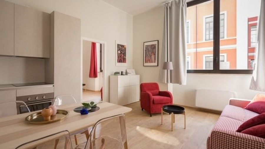 Airbnb vs Booking apartamentos vacacionales
