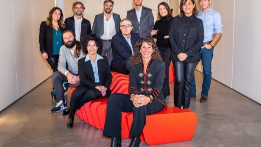 Ester García Cosín, CEO de Havas Media Group España, junto al equipo directivo de la compañía.